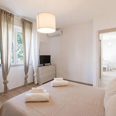 Al Mare Da Lu Apartment Riccione